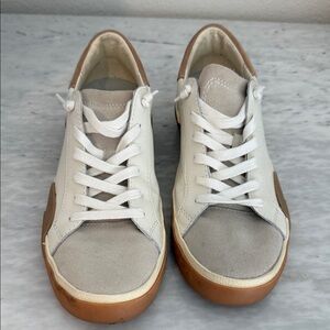 Dolce Vita White and Tan Men's Sneakers